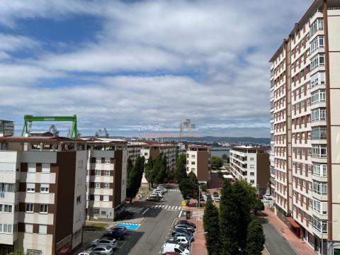 Piso de 110 m<sup style='color: #000;'>2</sup> con 4 habitaciones y 2 baños en San Valentín.